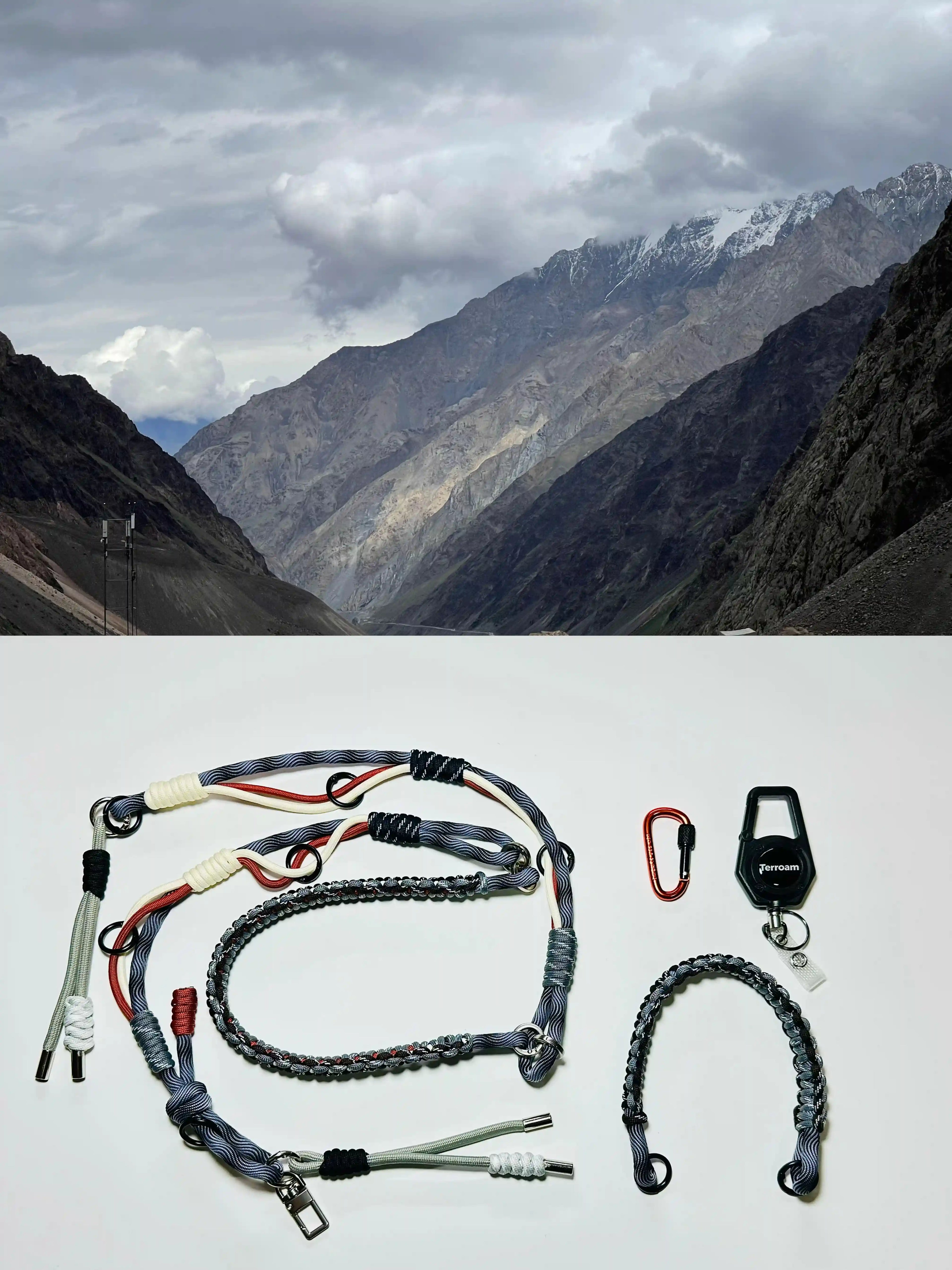 Modular Paracord Phone Lanyard with Carabiner – Adjustable, Detachable & Hands-Free for Everyday Carry